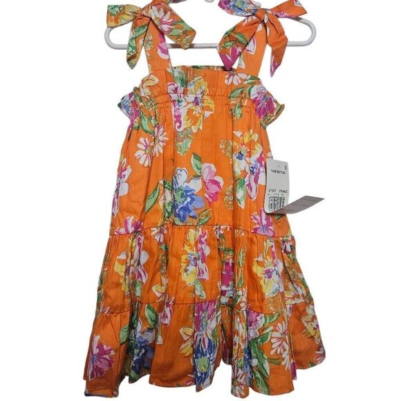 4 sets of outfits for girls - Picture 4 of 5